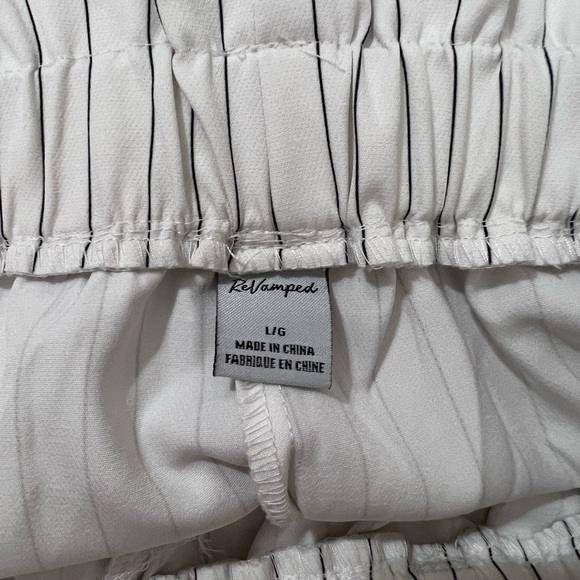 Black and white stripe tie shorts - Picture 5 of 5